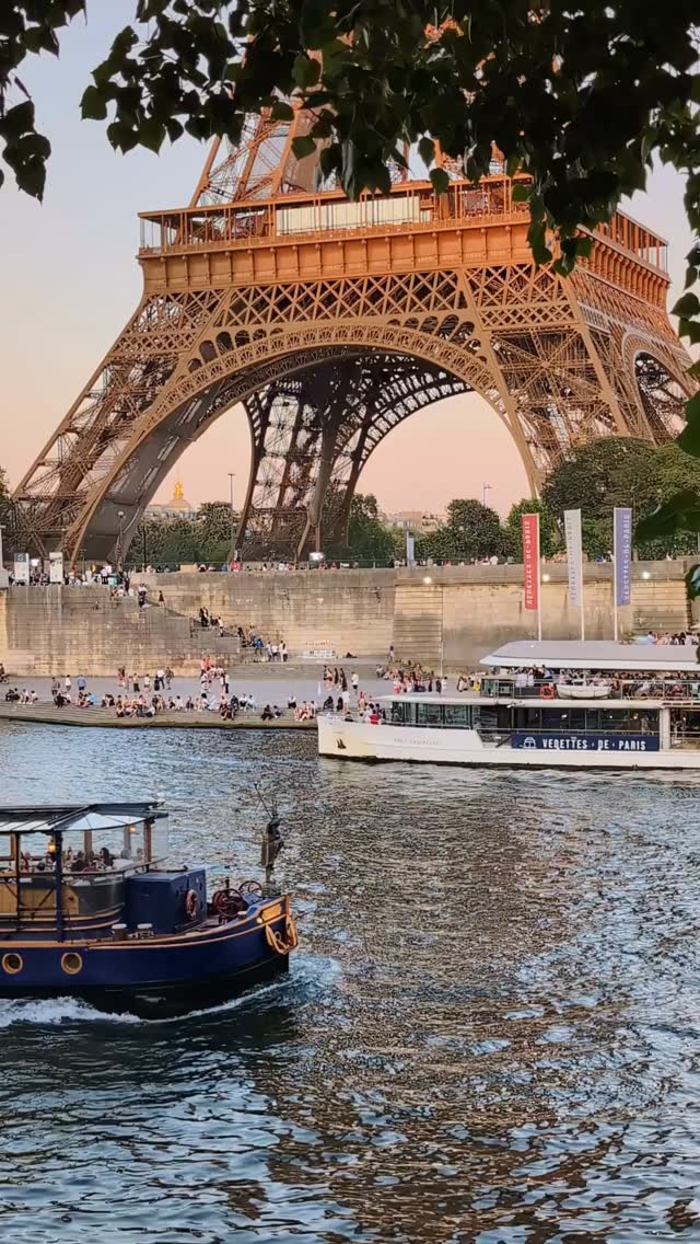 JR on Tour: the Jean Rousseau atelier comes to you.Our Nomad Artisans travel the world to meet c....