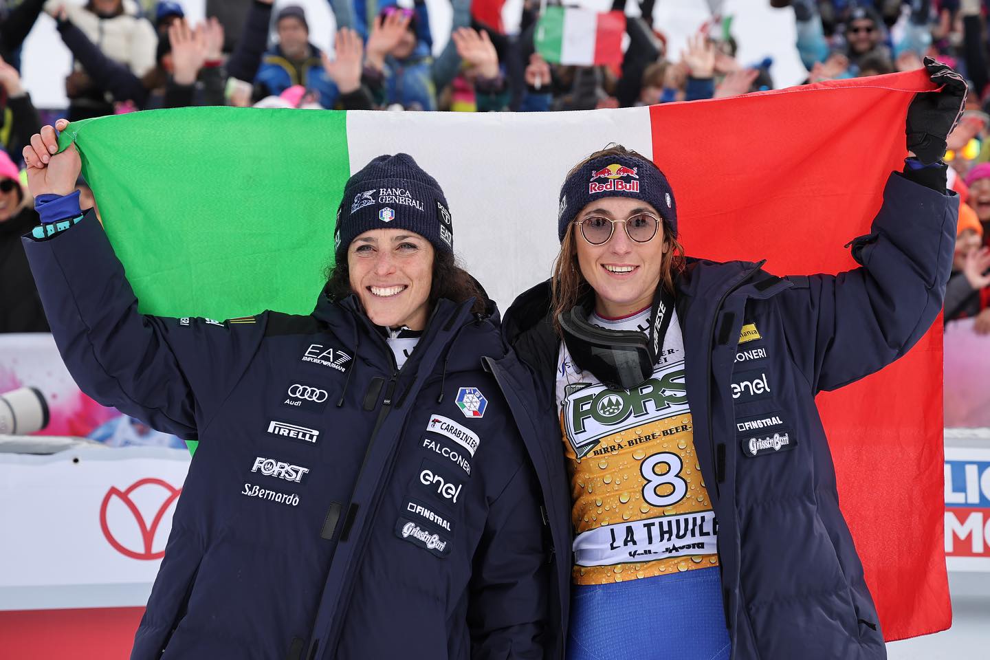 🏆 SUPER G LA THUILE – DOPPIO PODIO AZZURRO! 🇮🇹⛷️ Grande giornata per l’Italia sulla neve di La Thuile! @iamsofiagoggia torna sul podio con una splendida seconda posizione, a soli 6 centesimi dalla vincitrice @emmaaicher (GER). 💨🔥 Terzo posto per @fed…