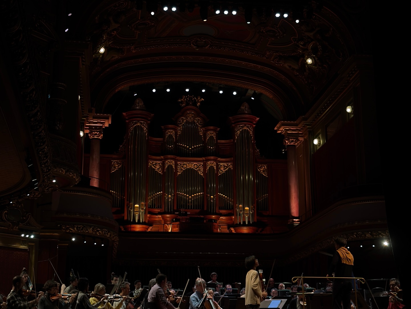 Wonderful Memories from Concours de Genève🇨🇭
Time really flies…can’t believe that it has been already a month ago!
It was such a pleasure and inspiring to play together with @lena.neudauer_official #christianpoltéra @marianna_bednarska and #andreibanciu a Big thank you!!
And of course a huge thanks to @concoursgeneve and the amazing team!!
📸 Credit: @annelaure_lechat