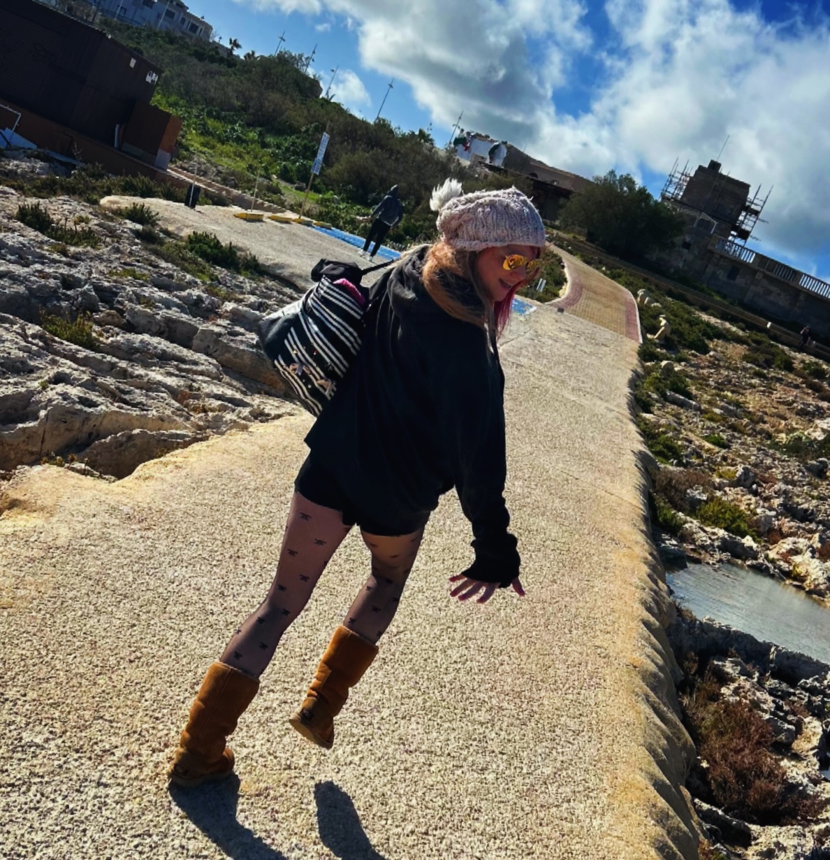 The quiet before the chaos #malta❤️ #walksonthebeach Mentally: packing emotional...