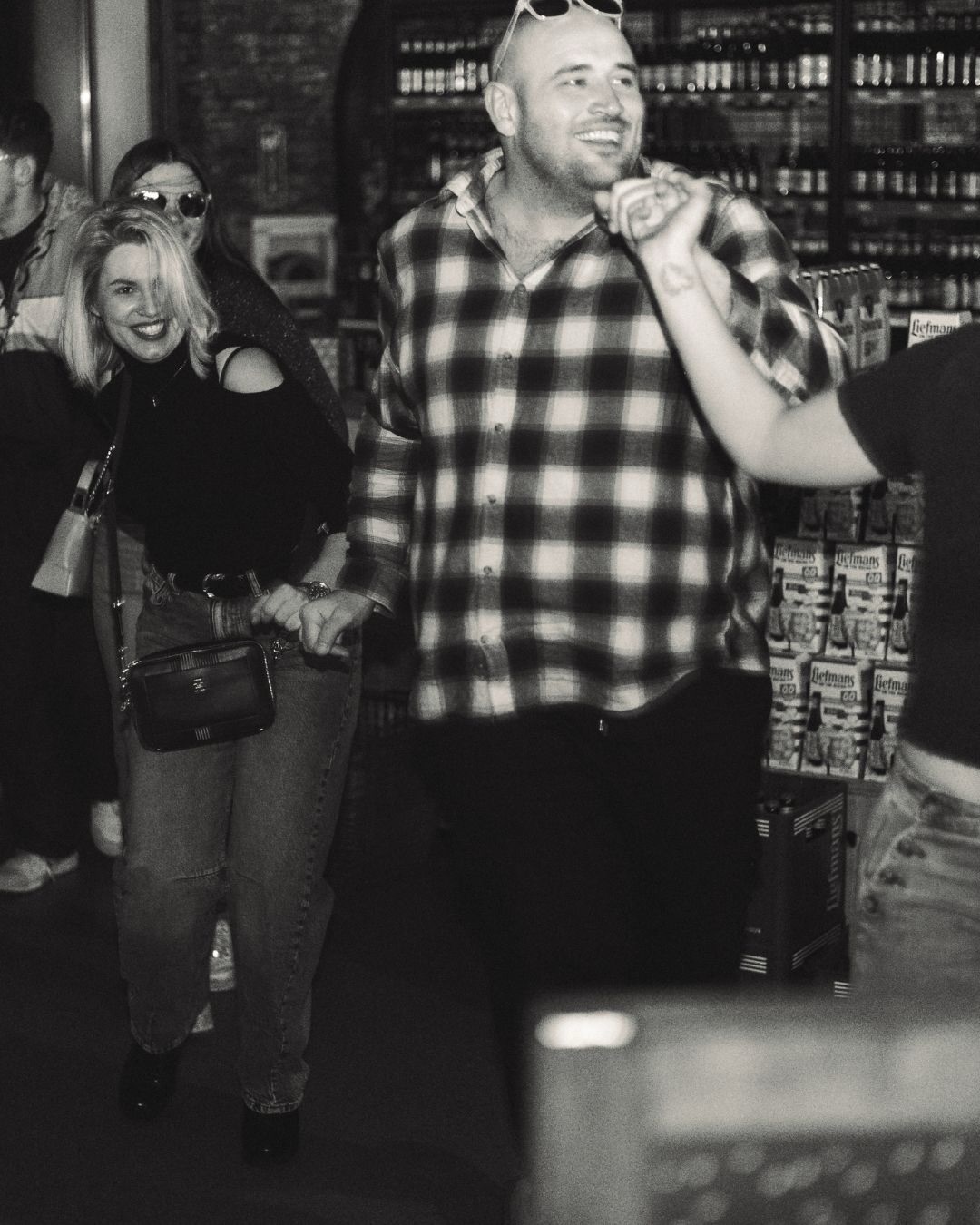 🔥 Soirée Folie Douce à la @lacervoiserielorient – 6 février 🔥Quel plaisir d’avoir animé la soirée organisée par l’association @kulmine_association à la Cervoiserie !🧀 Au programme :
✨ Un repas raclette à volonté au profit de l’association
🎟️ Une tombola avec des lots à gagner
🎶 Et bien sûr… une soirée dansante de folie !Après un moment convivial autour des tables, l’ambiance est montée crescendo 💃🕺
Piste de danse remplie, énergie incroyable, sourires, bonne humeur… vous avez mis le feu ! 🔥Merci à l’association Kulmine pour sa confiance et bravo pour cette belle initiative solidaire 👏On se retrouve très vite pour de nouveaux événements ! 🎧✨