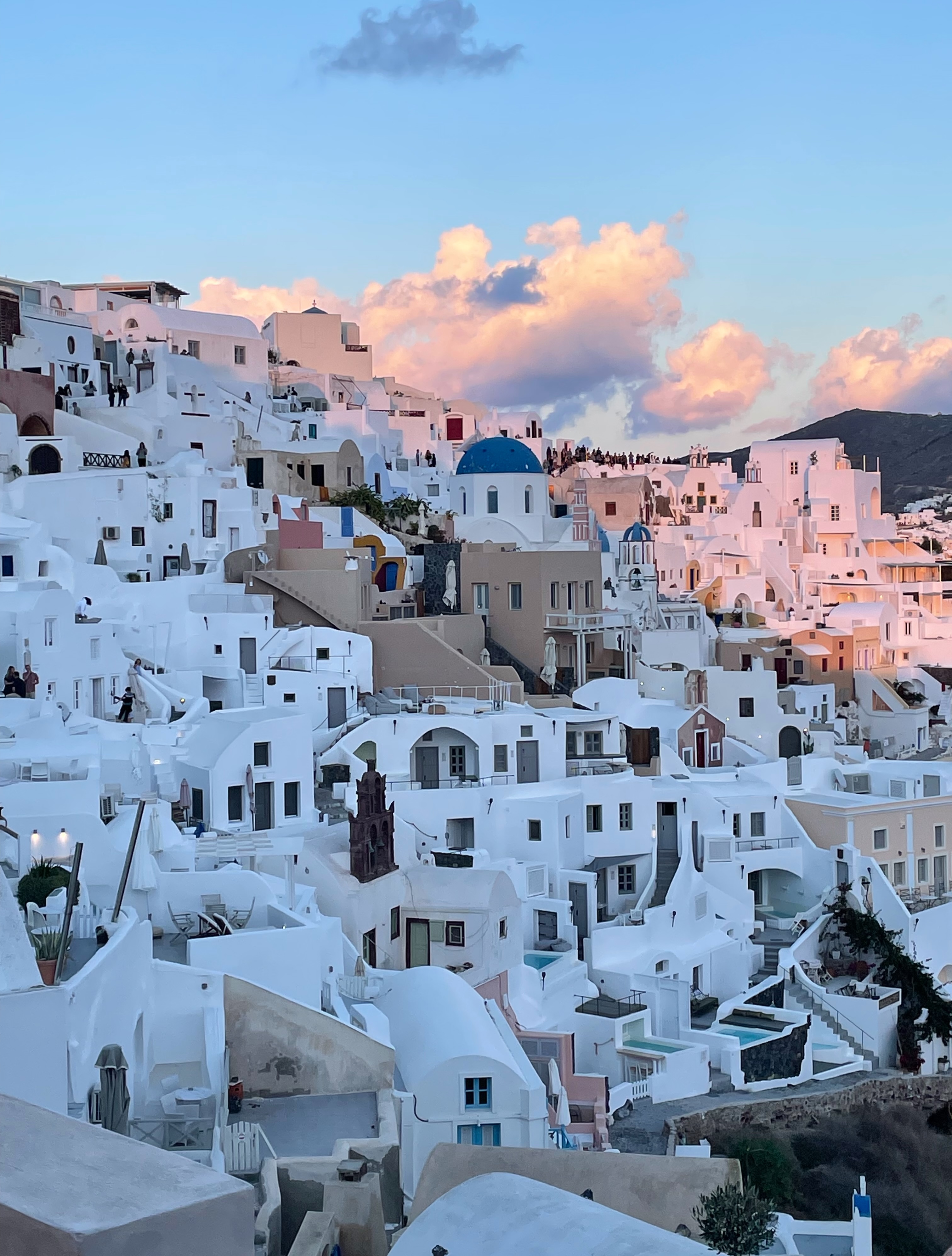 La Grèce en arrière saison sans meute de touristes, sans ruelles bondées de monde et avec une douceur automnale, l été Indien quoi #voyage #tourism #grèce #decouverte @infotravel.fr @robertkassous La Grèce en arrière saison sans meute de touristes, sans ruelles bondées de monde et avec une douceur automnale, l été Indien quoi #voyage #tourism #grèce #decouverte @infotravel.fr @robertkassous